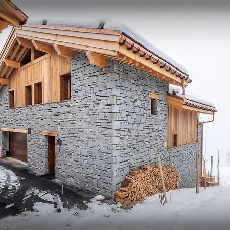 Celestia - Ovo Network Chalet *